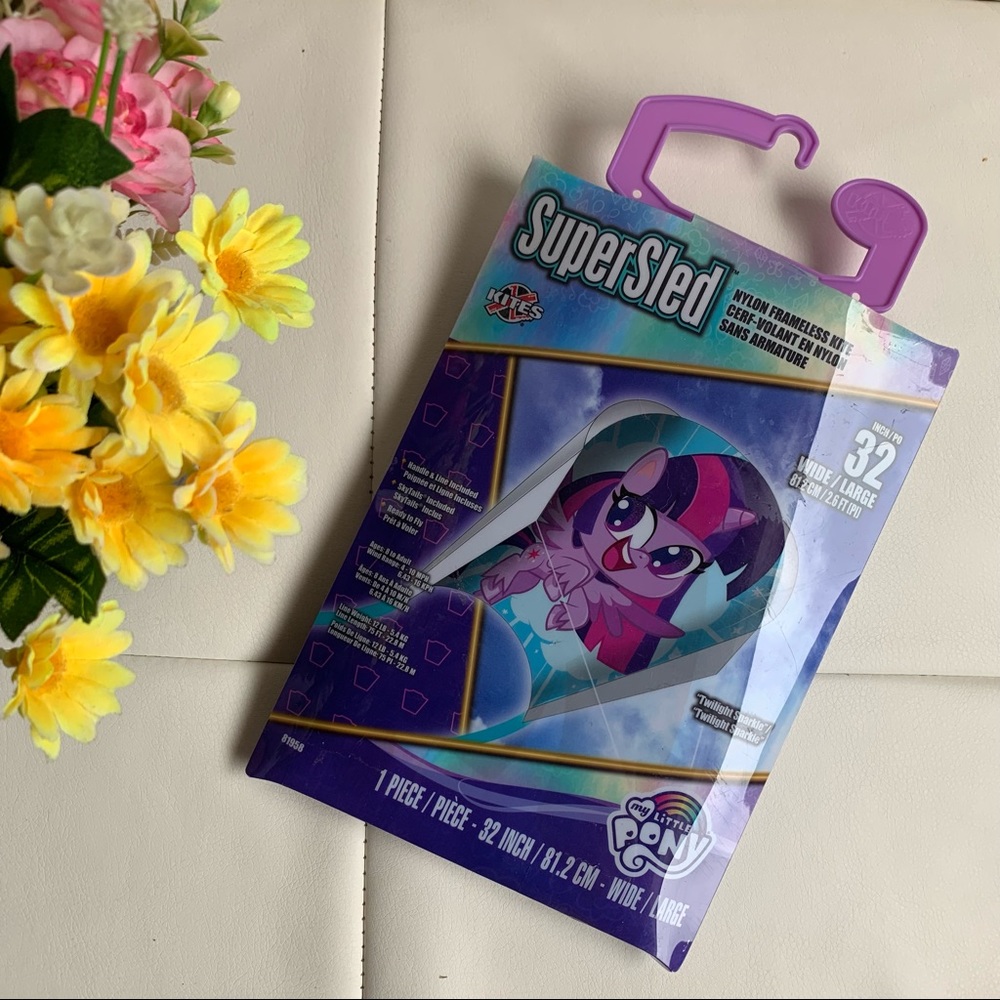 NWT My Little Pony SuperSled Nylon FramelessKite L